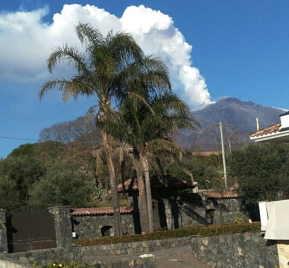 Villa Feluchia Tra Il Mare E Il Vulcano Acireale Exterior foto